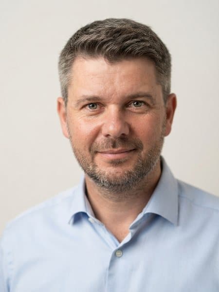 Bewerbungsfoto, Ausführung Ohne Sakko