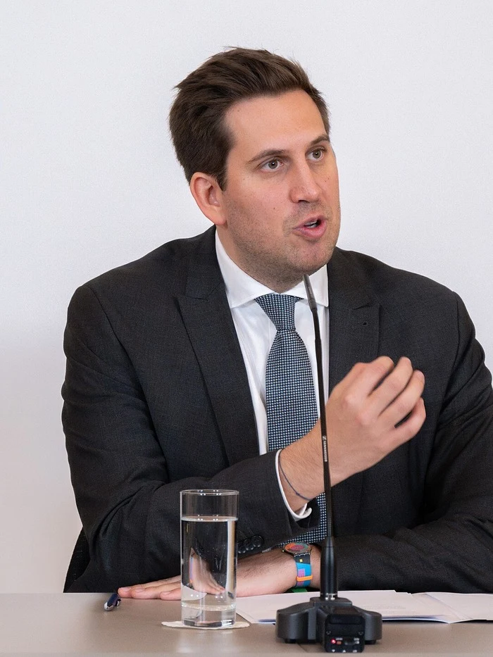 Alexander Pröll, Staatssekretär für Digitalisierung, spricht bei einem Pressefoyer nach dem Ministerrat