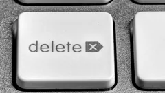 Nahaufnahme der Löschen-Taste auf einer Apple-Tastatur
